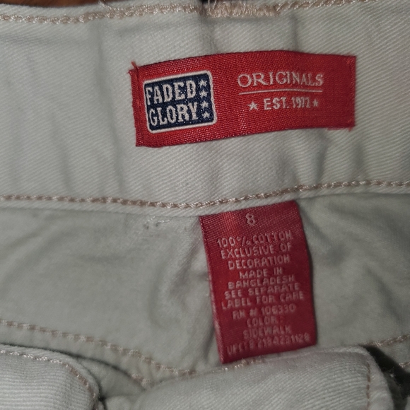 Capris - Picture 3 of 3